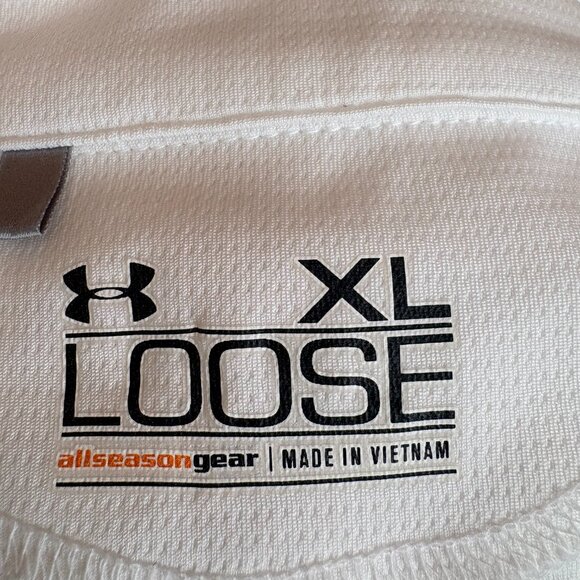 Men's Under Armour White with Gray Piping  All Season Quarter Zip Size XL Loose - Picture 3 of 3